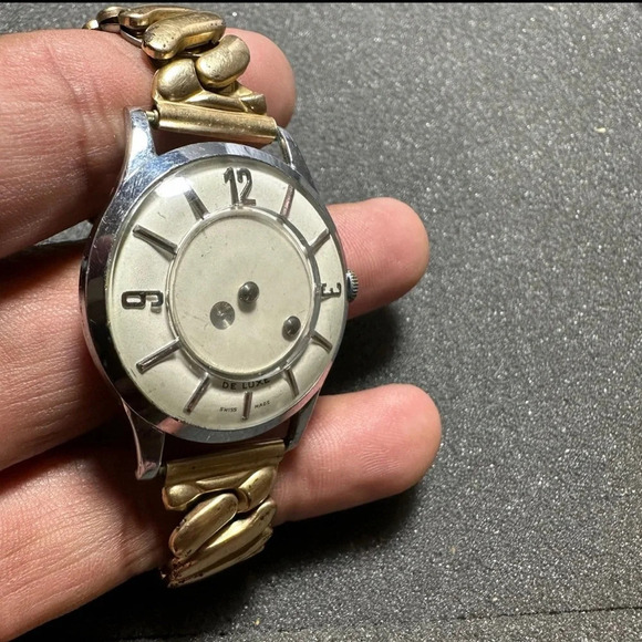 Vintage De Luxe Swiss Made Mystery Dial Mens Mechanical Wind Up Watch Working - Picture 3 of 9